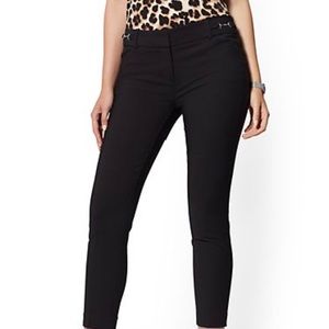 New York & Company Ankle Pant